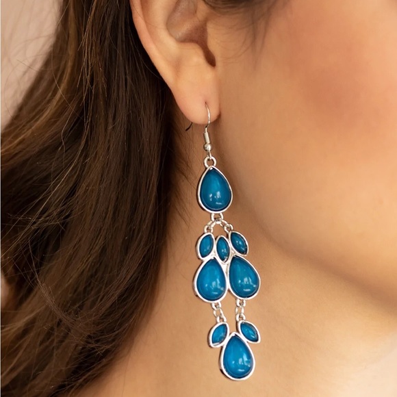Superstar Social - Blue Earrings - Paparazzi